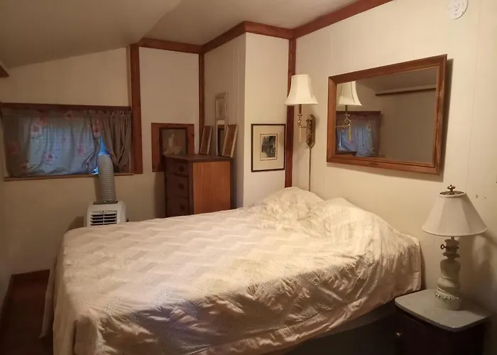 Bigfoot Rv & Cabins Park